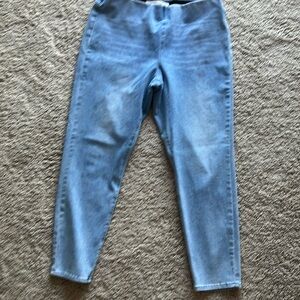 Women’s soft surroundings, ankle length light wash denim jeans XL